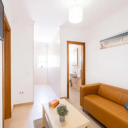 펜션 Townhouse In Albufeira Near Sea Beach