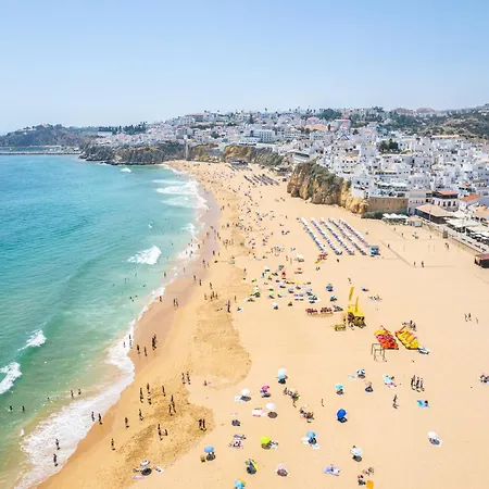 Townhouse In Albufeira Near Sea Beach 펜션 *