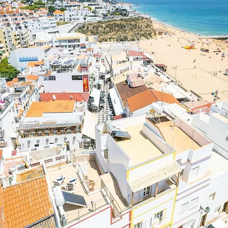Townhouse In Albufeira Near Sea Beach 펜션 *