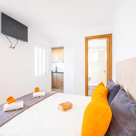 Townhouse In Albufeira Near Sea Beach * Albufeira